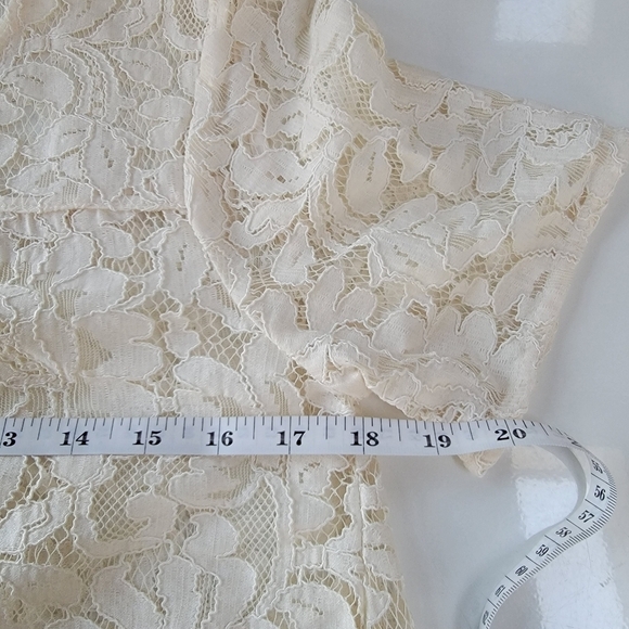 𝅺lace Overlay Loft Short Sleeve Crewneck Shirt Size XS EUC - Picture 8 of 11